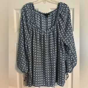 Banana Republic Womens XL  Blue‎ Pattern Peasant Top Light Weight Flowing Blouse